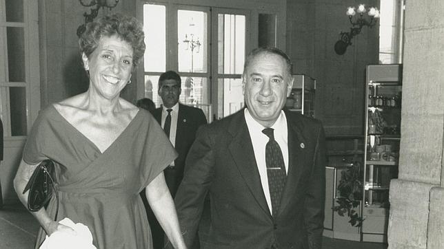 Alfredo Landa, mujeriego en la gran pantalla y fiel en la vida real