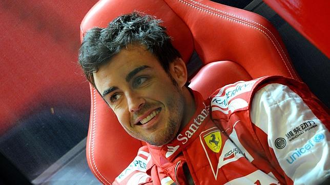 Alonso marca territorio