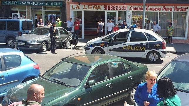 Un conductor ebrio estrella su coche en Leganés tras una persecución policial