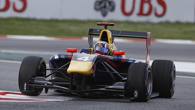 Carlos Sainz Jr. suma sus primeros puntos en Montmeló