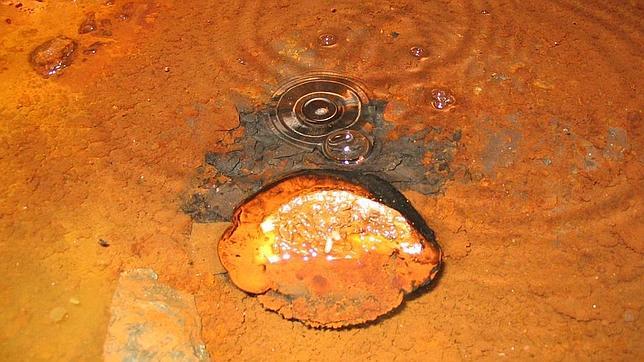 Descubren en Canadá el agua más antigua del mundo