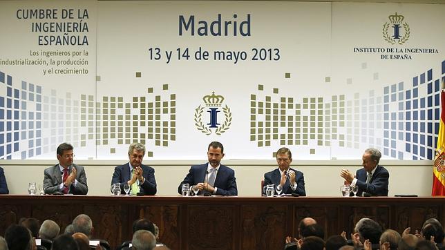 Uno de cada diez ingenieros españoles trabaja en el extranjero