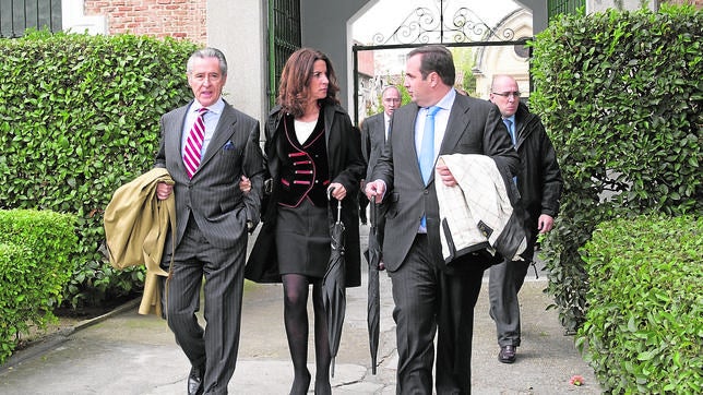 Miguel Blesa y Gema Gámez, 26 años menor que él: boda en «stand by» y luna de miel truncada