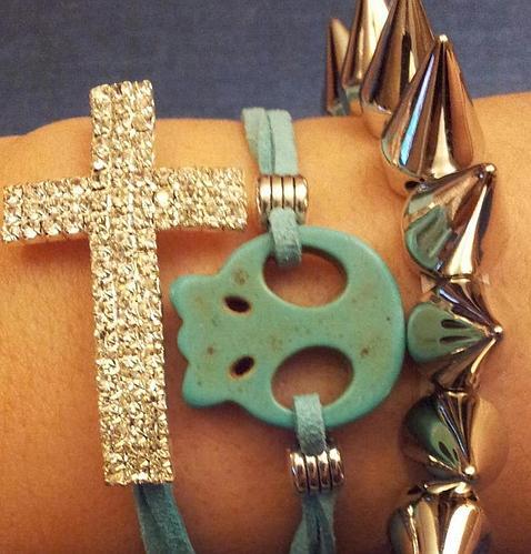 Objeto de deseo: las pulseras «low cost» de los famosos