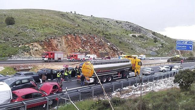 Doce muertos en las carreteras españolas durante el fin de semana