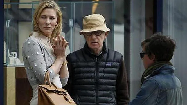 Cate Blanchett protagoniza el primer cartel de «Blue Jasmine» lo nuevo de Woody Allen