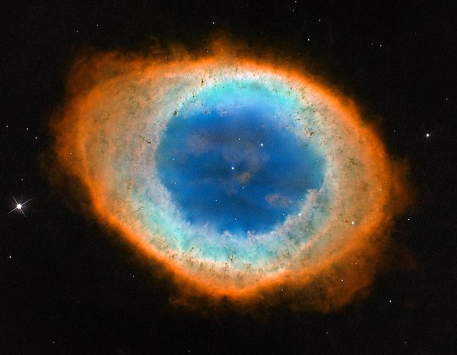 El Hubble logra la mejor foto de la Nebulosa del Anillo