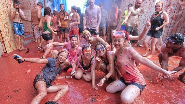 Buñol deja de vender entradas a la Tomatina