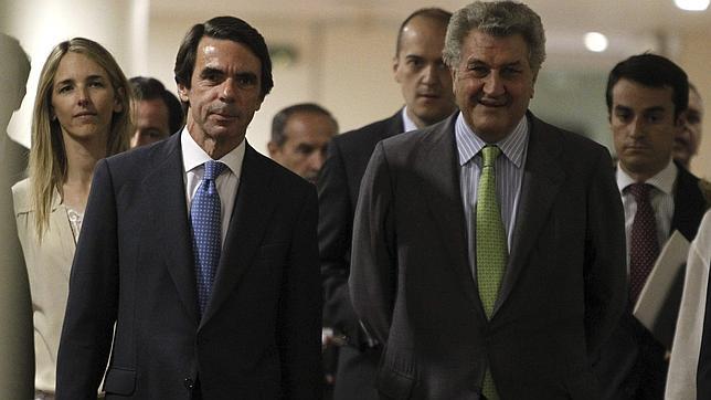 Posada ve positivo que el discurso de Aznar «no vaya contra nadie»