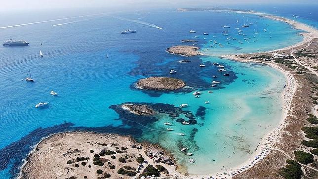 Así es la playa de Ses Illetes, en Formentera