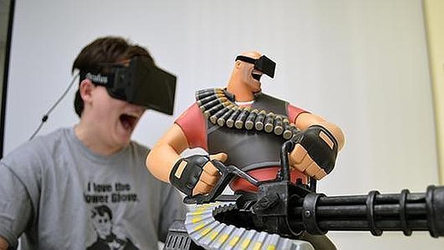 Muere el cofundador de «Oculus Rift» atropellado por la Policía
