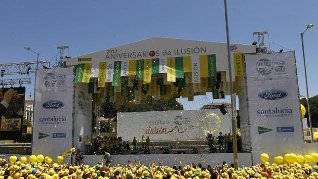 Más de 100.000 personas celebran con la ONCE su 75º aniversario