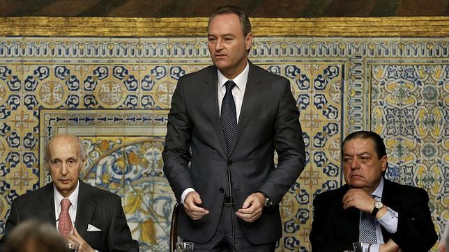 Fabra: «El descenso del paro en mayo es el mejor dato en los últimos 30 años»