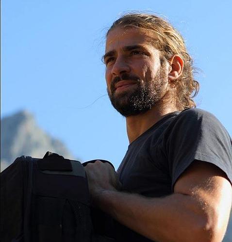 El cuerpo embalsamado de Mario Biondo será enterrado en Sicilia