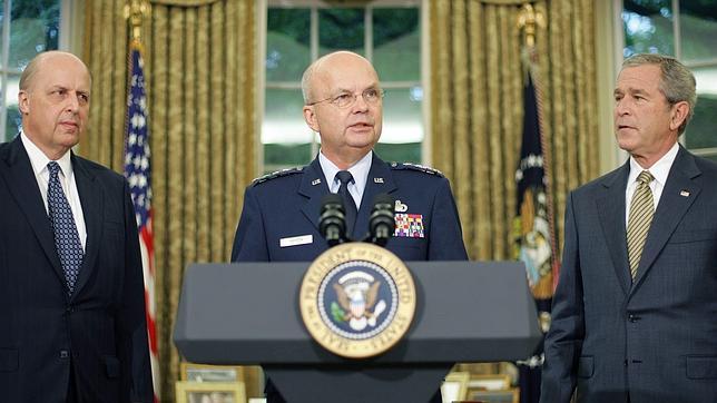 El exdirector de la CIA asegura que EE.UU. también hace ciberespionaje