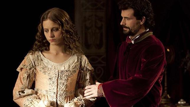 La Alhambra de Granada abre sus puertas a «Isabel»