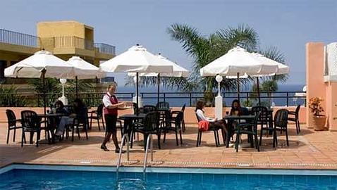 ¿Por qué en Canarias no baja el paro como sí lo hace en el resto de España?