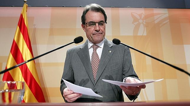 Mas recula y afirma que no habrá independencia sin amplias mayorías