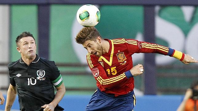 Sergio Ramos supera a Raúl como internacional