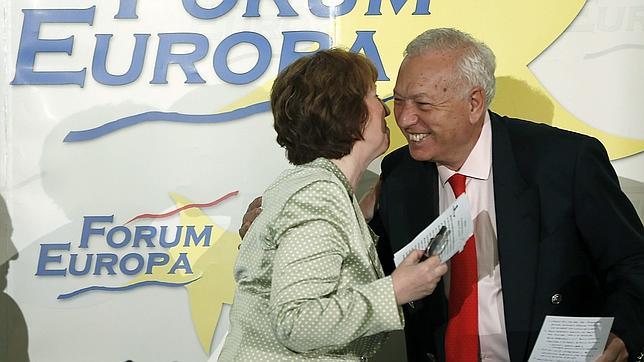 Catherine Ashton: «¡Dios mío! Qué pregunta, de los catalanes no voy a hablar»