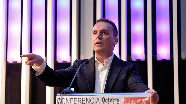 El «número dos» del PSPV cree una «burla» no votar a favor de la República