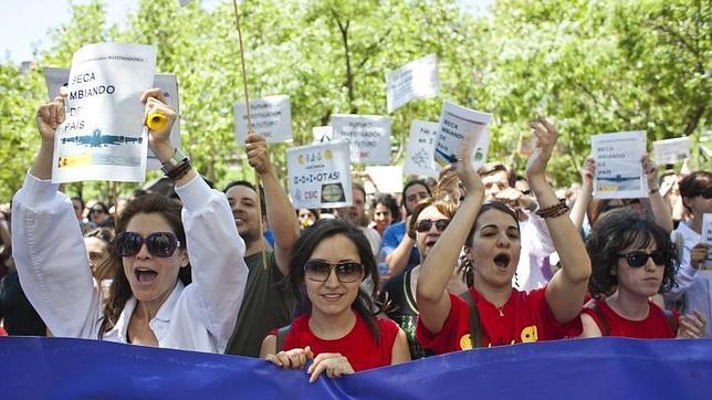 Las reivindicaciones de los investigadores llegan al Congreso