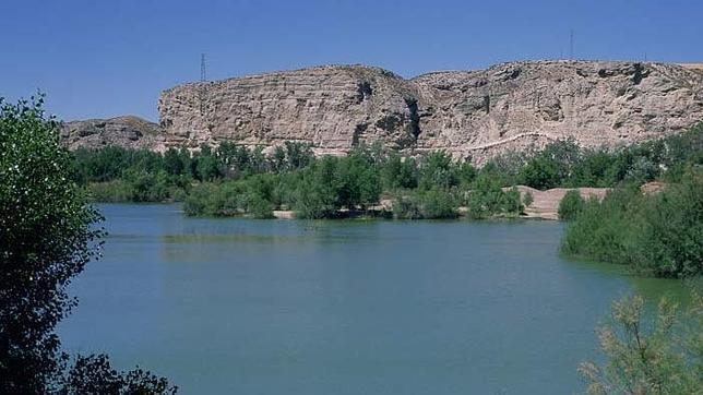 Desde «El río del olvido» de Julio Llamazares hasta «Voy cruzando el río» de Tam Tam Go