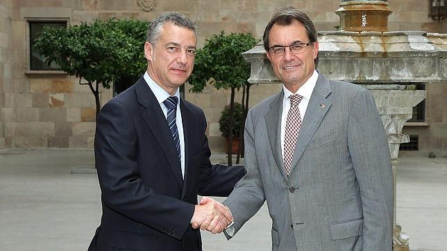 Cataluña y País Vasco, presupuestos en blanco