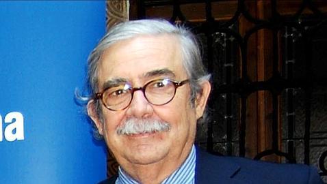 El doctor Manuel Doblas se jubila con honores