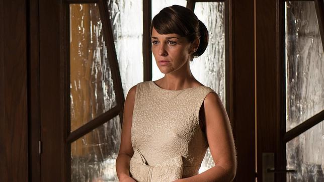 «Galerías Velvet», el amor viste de alta costura