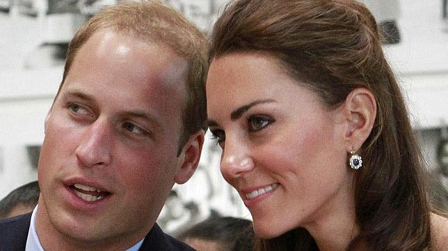 El Duque de Cambridge podría no asistir al parto de su primer hijo