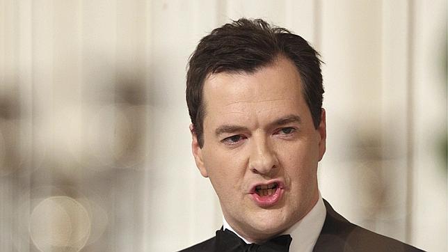 El Gobierno de Cameron anunciará recortes por 13.500 millones de euros en el sector público