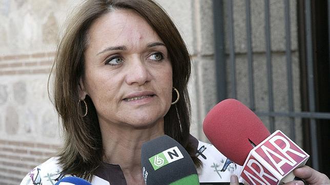 Abandonan a sus dos hijos en el Ayuntamiento porque no pueden hacerse cargo de ellos