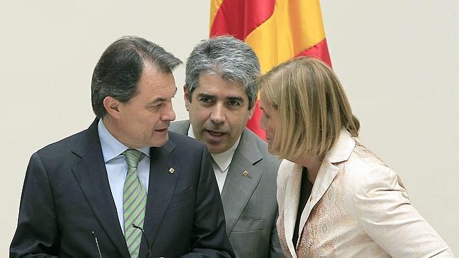 Homs cree que Rajoy tiene «margen legal» para autorizar la consulta