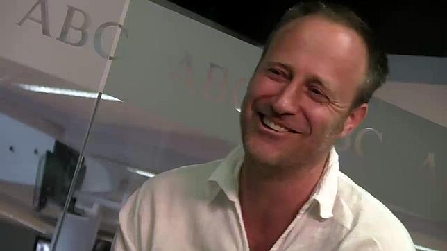 Olivier Van Der Zee: «'Encierro' muestra qué hay detrás de los Sanfermines»