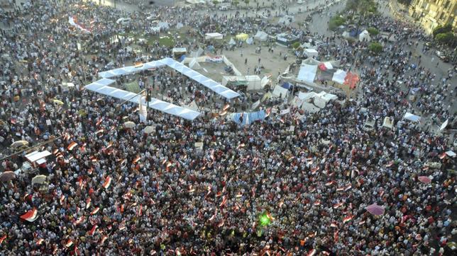 Detractores y seguidores de Mursi calientan Egipto