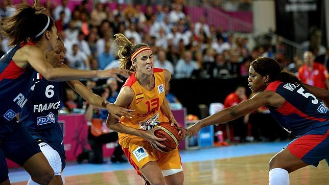 España culmina su sueño de oro