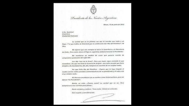 La presidenta argentina envía una carta con un tono infomal al Papa Francisco