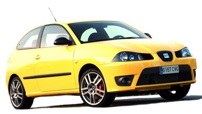 Los tres coches más vendidos en el mercado nacional son «made in Spain»