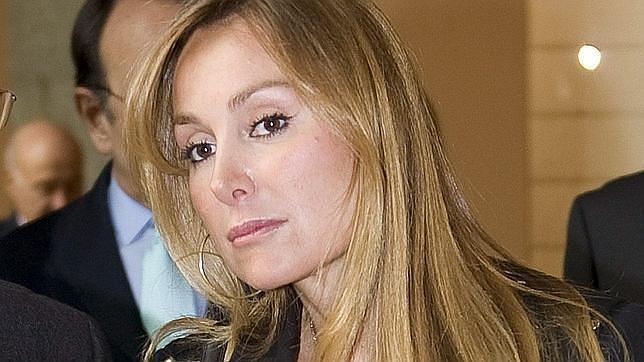 FCC vende el 49% de las acciones de su negocio de agua