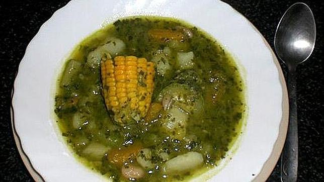 Potaje de berros con piña de millo (maíz)