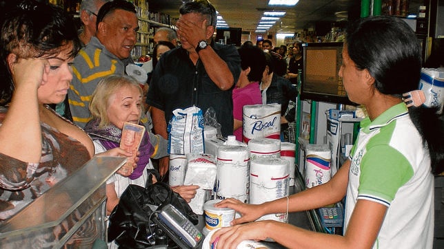 Los venezolanos podrán optar ahora a la subasta de divisas