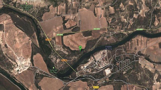 La chispa de una cosechadora, origen del incendio declarado en Pastrana, frente a la central nuclear de Zorita