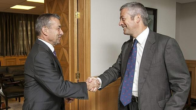 La patronal de los empresarios de Las Palmas dice que el Ejecutivo está dispuesto a revisar la moratoria turística en 2014