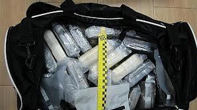 La Guardia Civil y la DEA incautan media tonelada de coca y detienen a 74 personas