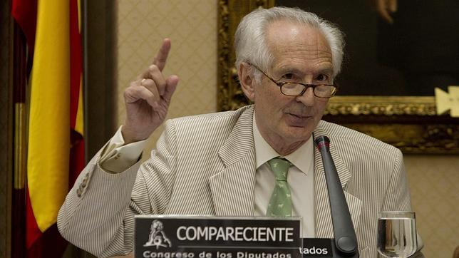 Andrés Amorós: «En época de crisis sería suicida desmantelar un sector tan vivo como la Fiesta»