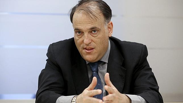 Tebas: «Lo que correspondería es el descenso de Racing y Hércules»