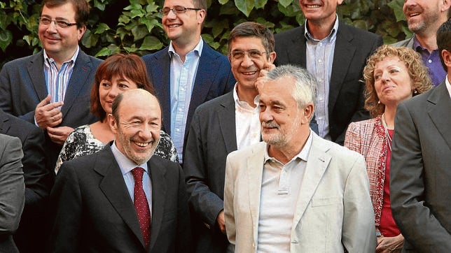 De Santillana a Granada, la década «separatista» del socialismo