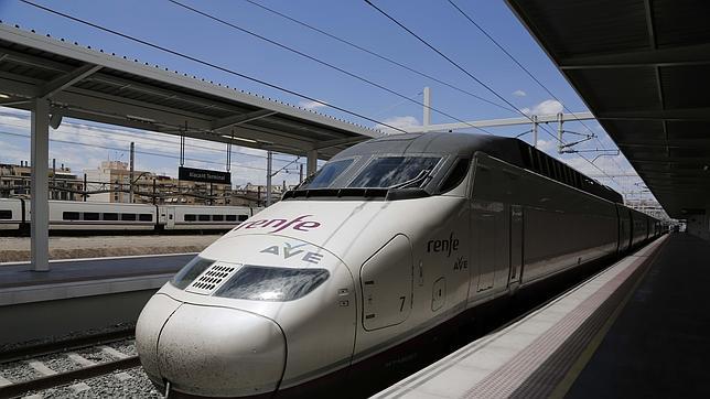 Renfe devuelve el 100% del billete de un AVE Alicante-Madrid por falta de climatización