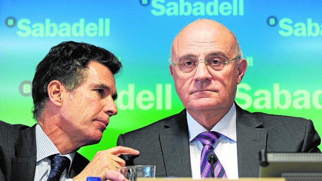 Banco Sabadell plantea un ERE temporal para 400 empleados en Aragón y Cataluña